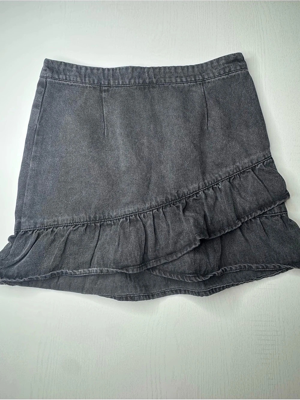 Wish List Jeans Denim Ruffle Mini Skirt in Gray Size Large